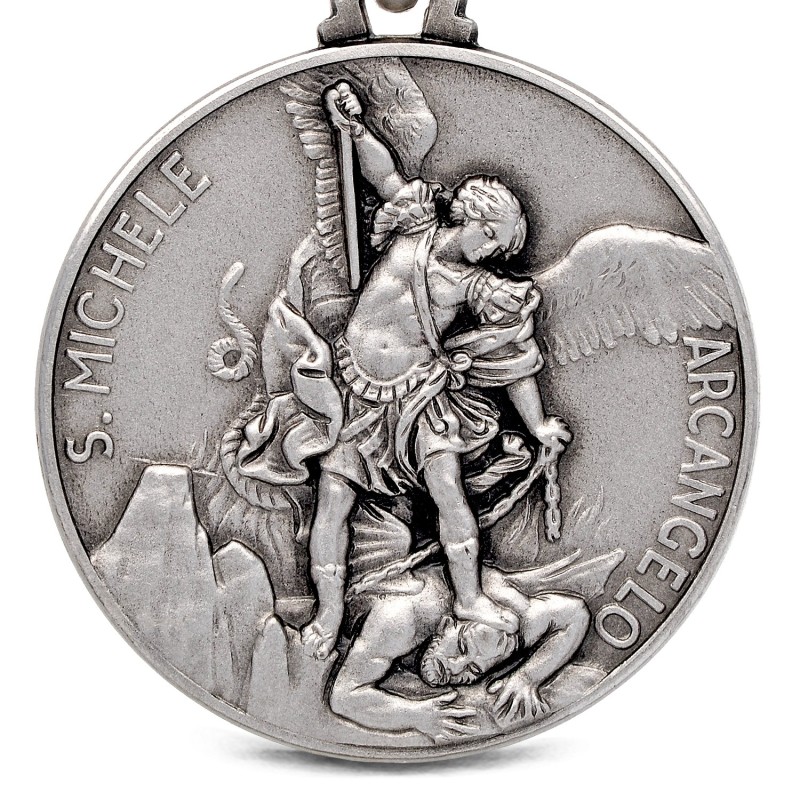 Duży medalion srebrny - Michał Archanioł. medalik ze srebra,  30 mm, 14 g
