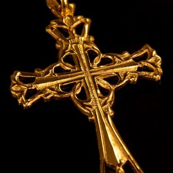 Złoty krzyż ażurowy. Idealny dla Kobiety.  2,85g  Gold Urbanowicz jubiler z Wrocławia
