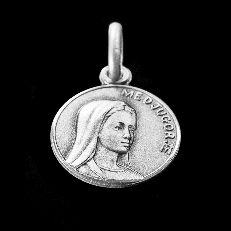 Matka Boska z Medjugorie.  Srebrny medalik.  1.3 g,  12mm,  Gold Urbanowicz 