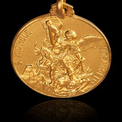 Święty Michał Archanioł.  Złoty medalik . średnica 30 mm,  14 g  Gold Urbanowicz